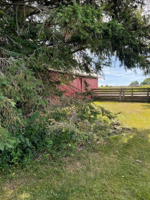 The Barns Of Brighton Near Prince Edward County Esterno foto